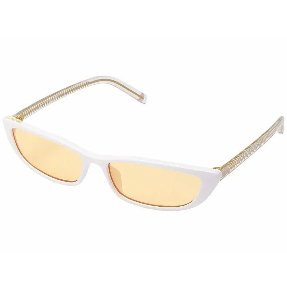 NWT GUESS 8210 5721E Sunglasses White Sunglasses